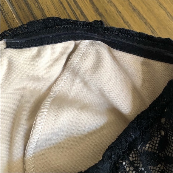 MOVING SALE - Lulus lace overlay sweetheart black cocktail dress - Picture 9 of 11